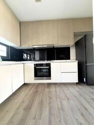 Uber 388 (D16), Condominium #563324111